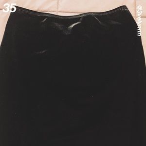 Velvet skirt
